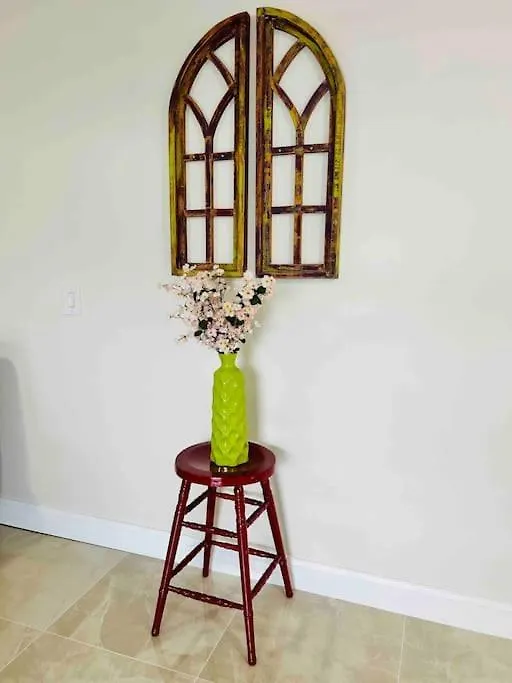 Vintage Family Scape + Heated Pool&Discount Villa Tampa