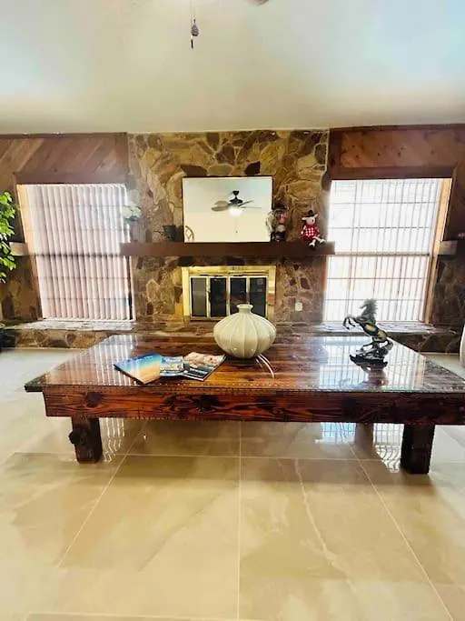 Vintage Family Scape + Heated Pool&Discount Villa Tampa 0*,  United States